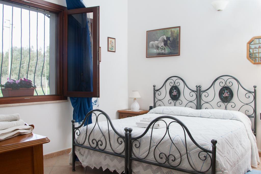 Il Vecchioliveto di Ornella Bed and Breakfast Marrùbiu Esterno foto